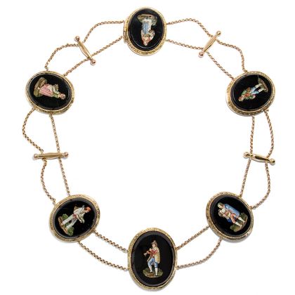 Wundervolles Mikromosaik-Collier nach Pinelli gefasst in Gold, Rom um 1820 Wundervolles Mikromosaik-Collier nach Pinelli gefasst in Gold, Rom um 1820