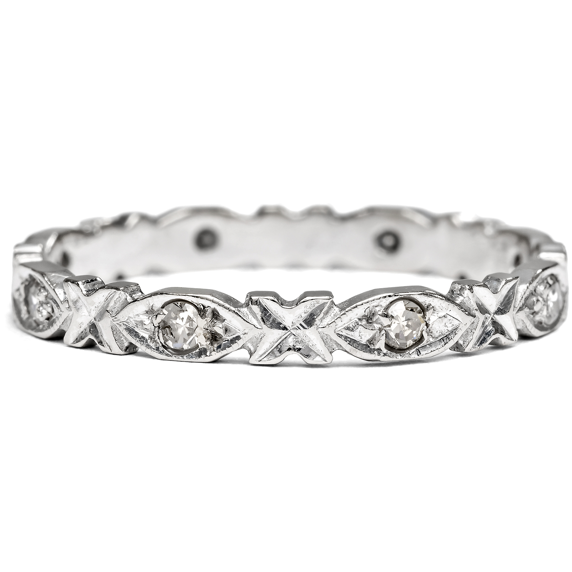 Delicate White Gold Memory Ring with Diamonds, Size 57, c. 1930 Delicate White Gold Memory Ring with Diamonds, Size 57, c. 1930