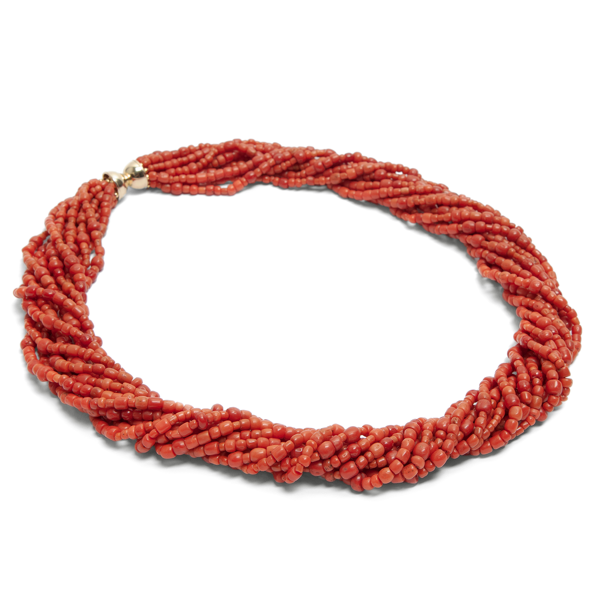 Impressive, large necklace of antique coral in torsade form, ca. 1890/2019