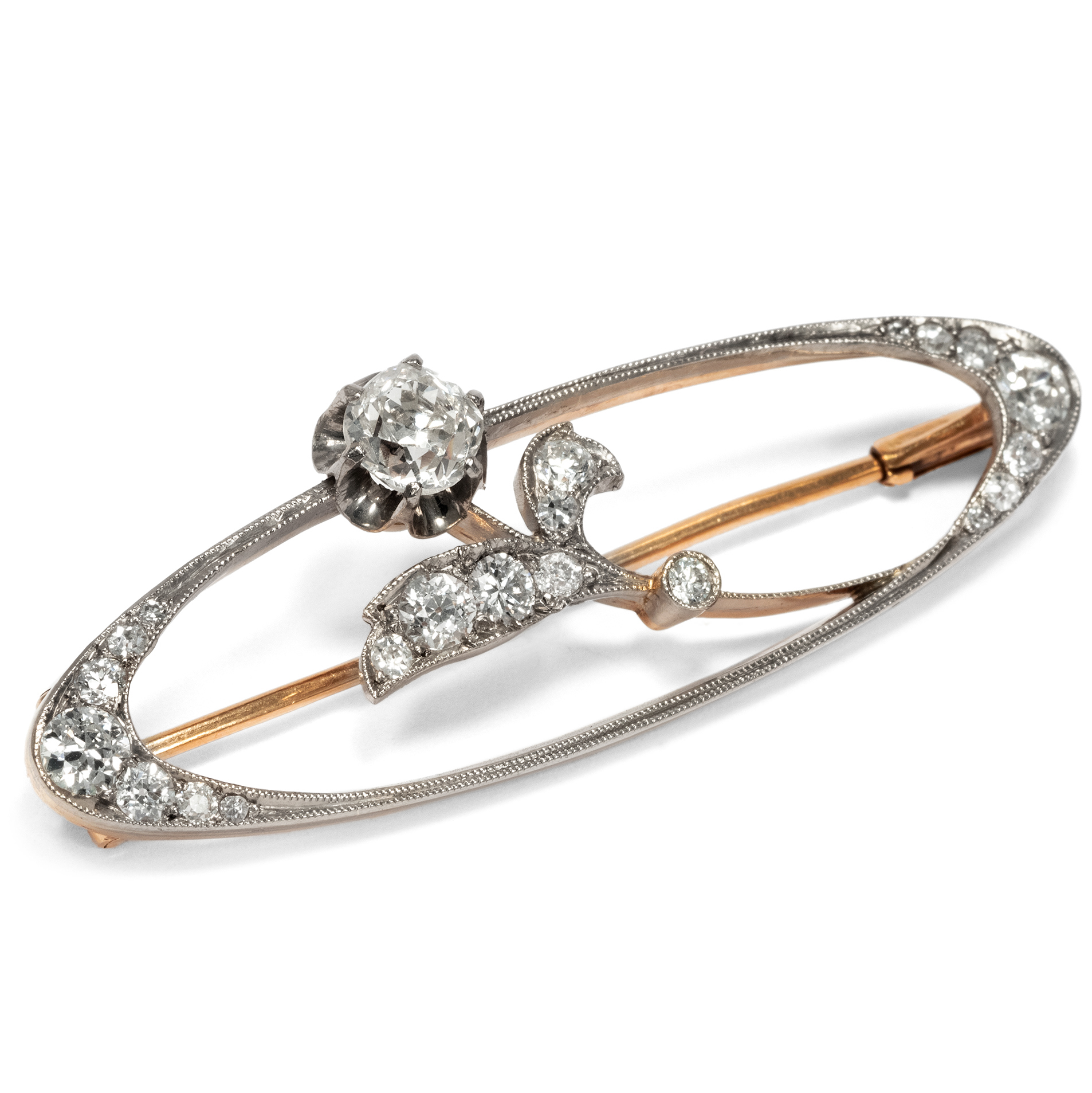 Precious diamond brooch with 1.08 ct diamonds, Moscow 1953 Precious diamond brooch with 1.08 ct diamonds, Moscow 1953