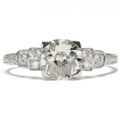 Antiker 1,27 ct Altschliff Brillant in einem Platinring aus unserer Werkstatt Antiker 1,27 ct Altschliff Brillant in einem Platinring aus unserer Werkstatt