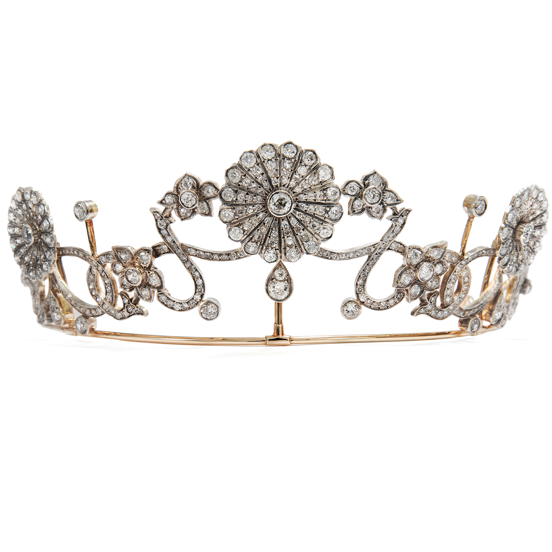 Floral tiara with 16,76 ct diamonds in gold & silver, around 1890