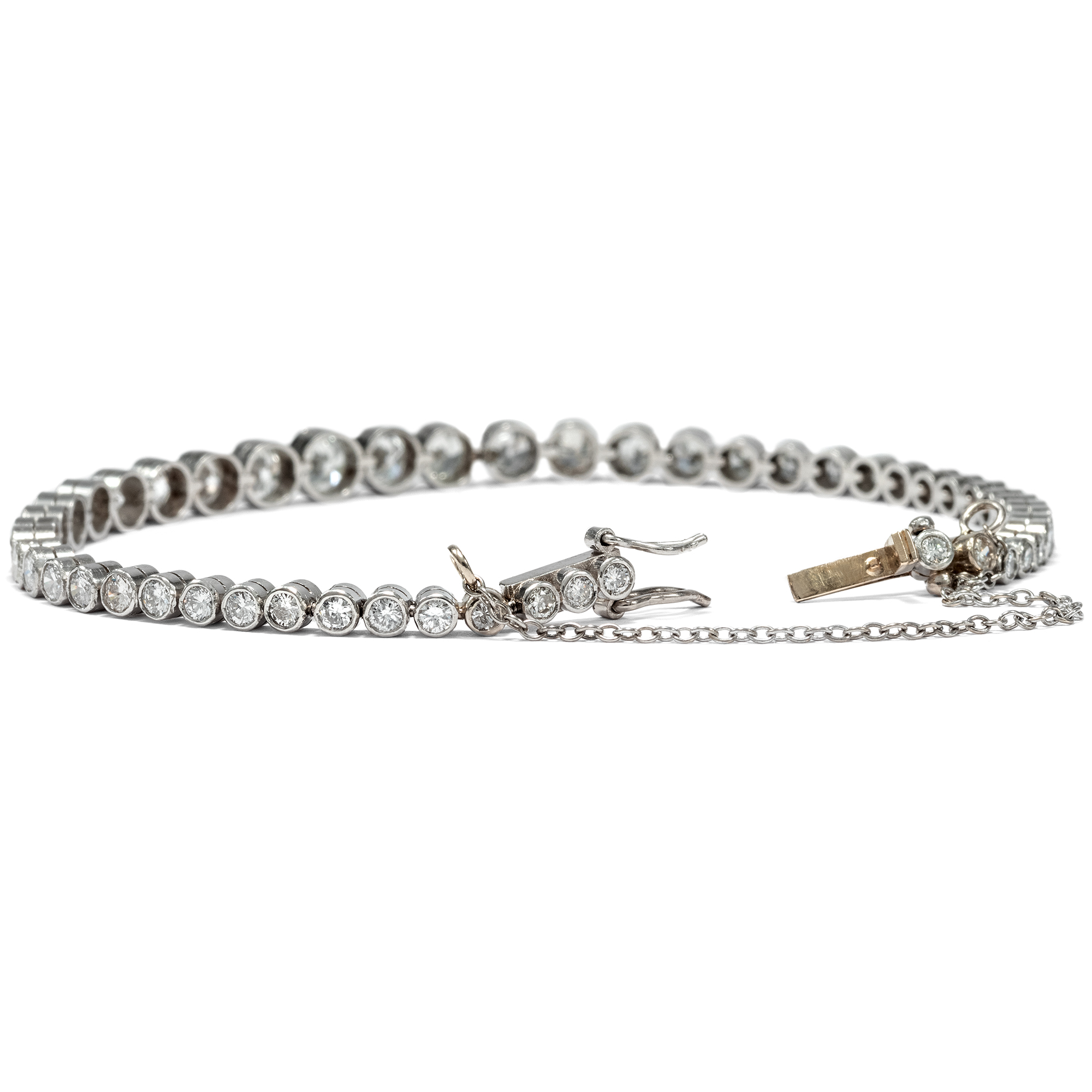 Vintage diamond bracelet with 5.36 ct diamonds in platinum, around 1960