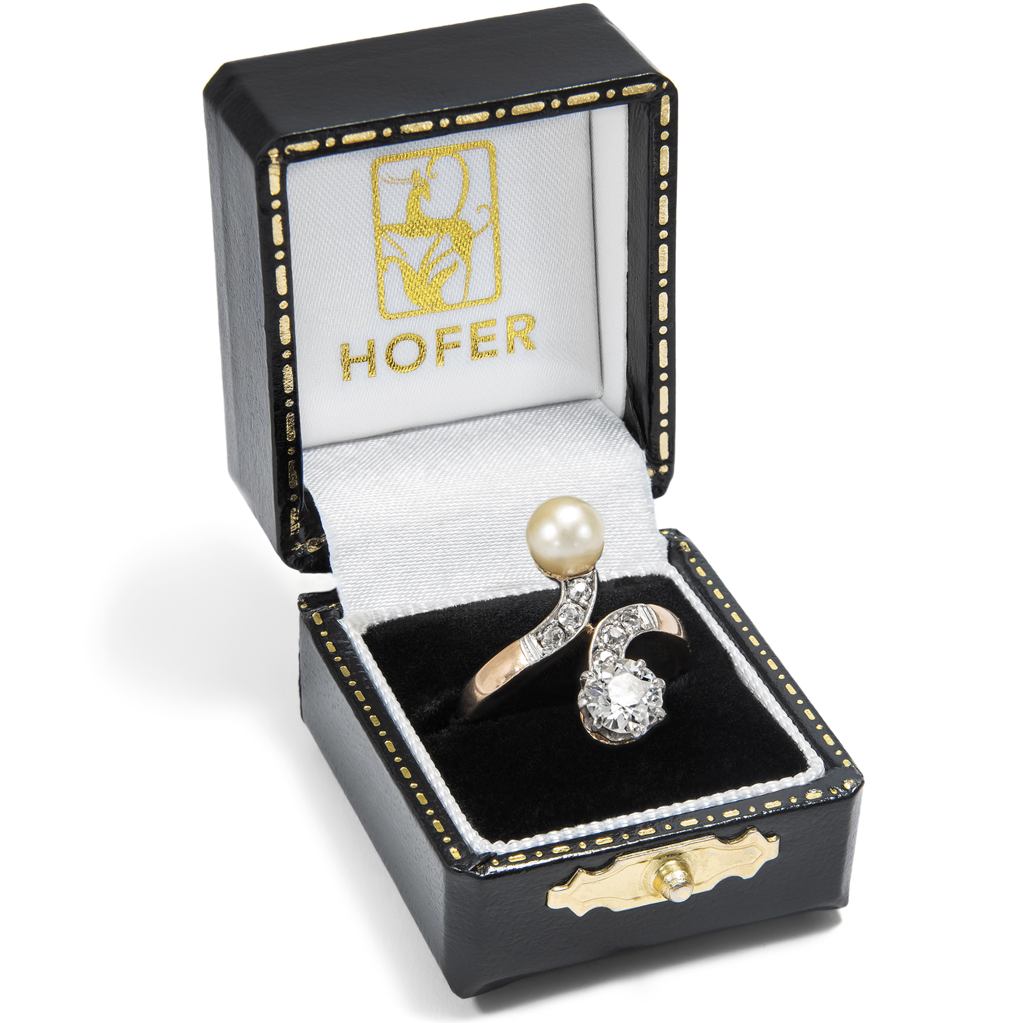 Magnificent Toi-et-Moi Ring with Natural Pearl & Diamonds, c. 1900 Magnificent Toi-et-Moi Ring with Natural Pearl & Diamonds, c. 1900