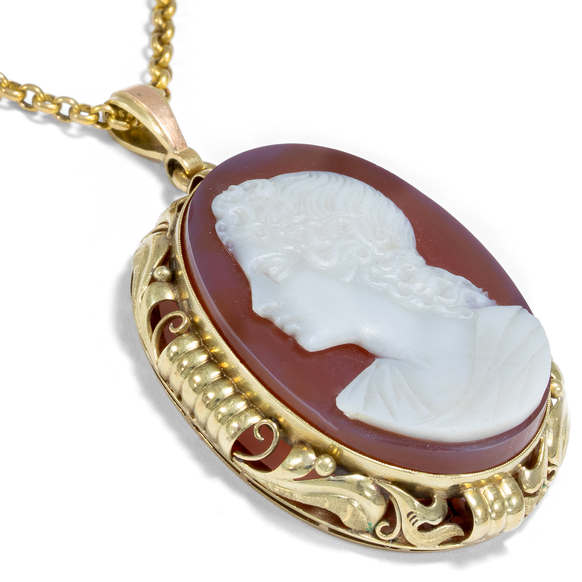 Magnificent Pendant With Layered Agate Cameo of Eirene, Dated 1950