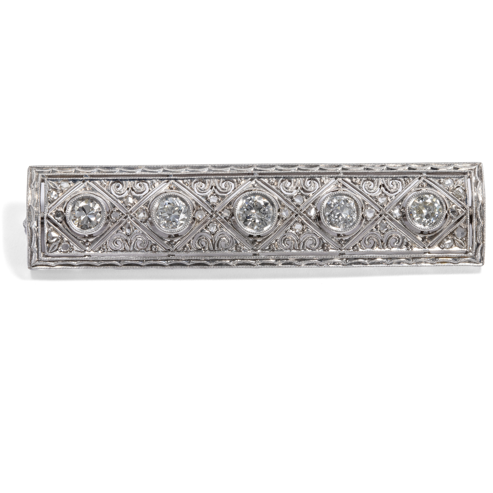 Elegant Art Deco Brooch With Diamonds in White Gold, Around 1930