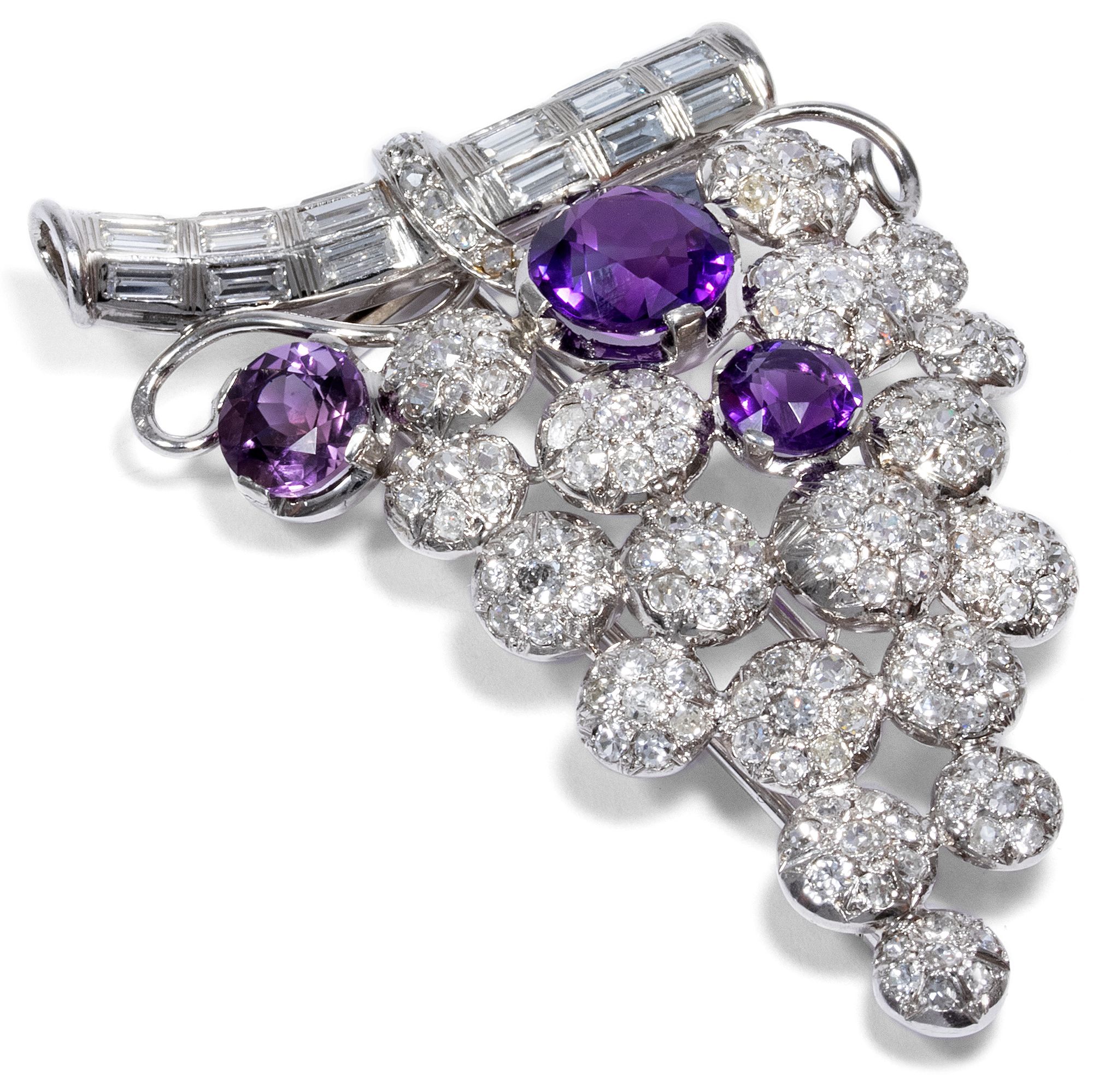 Fashionable Clip Brooch With Diamonds & Amethysts, Paris ca. 1945