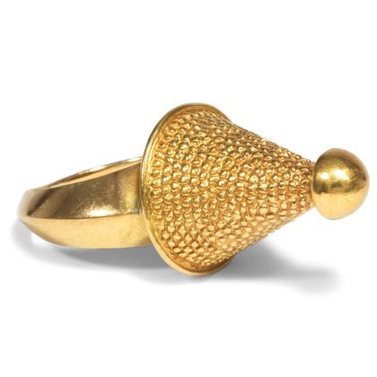 Large Vintage Ring "à la Grecque" by Zolotas, Athens ca. 1965 Large Vintage Ring "à la Grecque" by Zolotas, Athens ca. 1965
