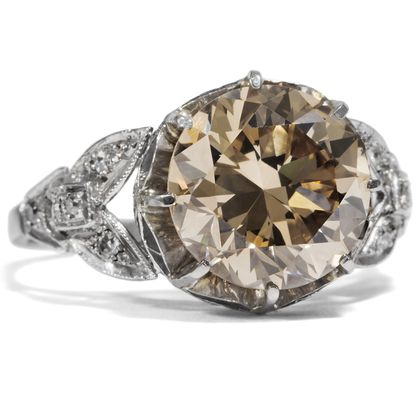 Wonderful Platinum Ring With Cinnamon 4.28 ct Diamond, London ca. 1950 Wonderful Platinum Ring With Cinnamon 4.28 ct Diamond, London ca. 1950