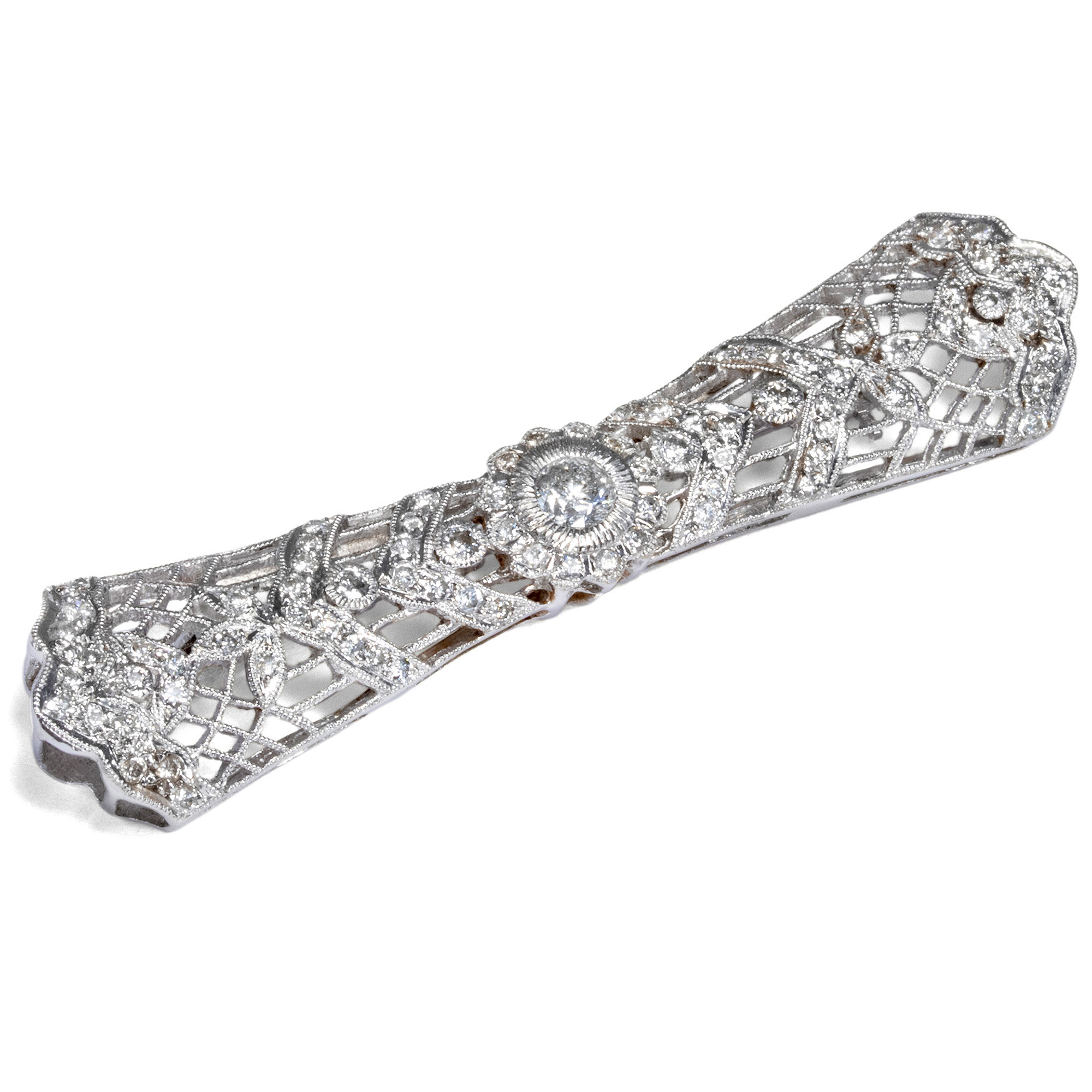 Elegant Vintage Brooch With Diamonds in White Gold, USA ca. 2010