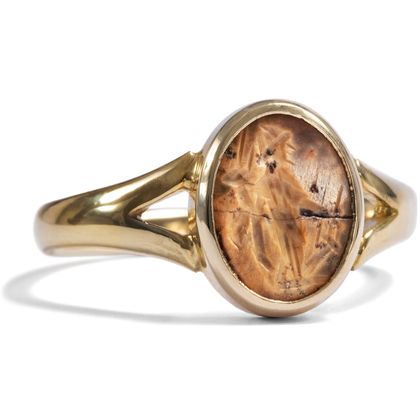 Moderner Goldring mit antikem Intaglio, späte Kaiserzeit / um 1990 Moderner Goldring mit antikem Intaglio, späte Kaiserzeit / um 1990