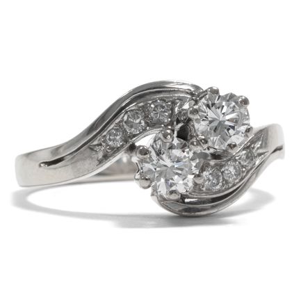 Schwungvoller vintage Weißgoldring mit Brillanten, um 1960 Schwungvoller vintage Weißgoldring mit Brillanten, um 1960