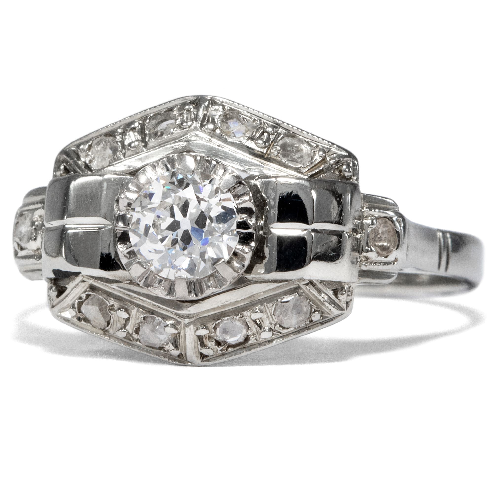 Eleganter Ring des Art Déco mit Diamanten in Weißgold, 1930er Jahre Eleganter Ring des Art Déco mit Diamanten in Weißgold, 1930er Jahre