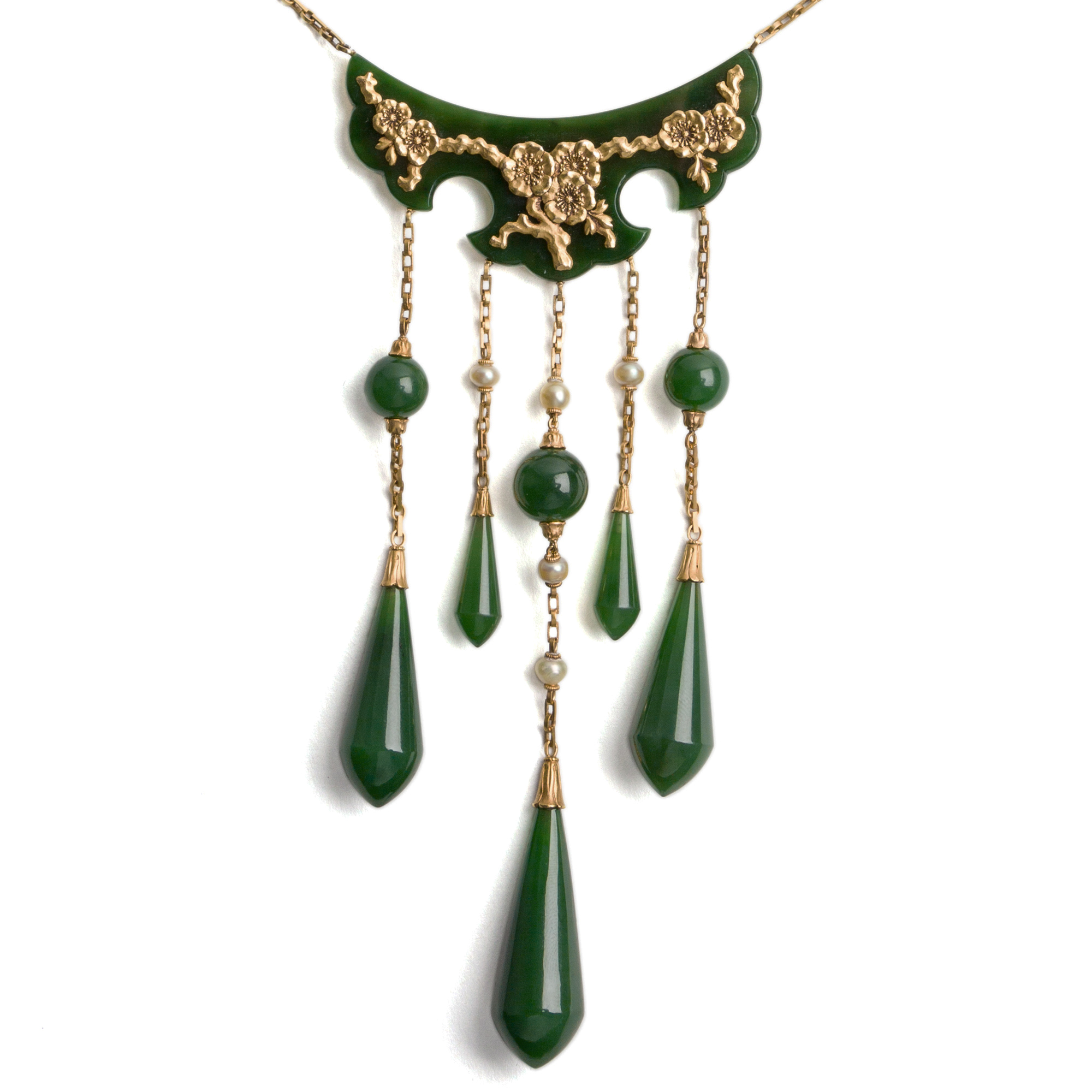 Rare Jade & Gold Necklace by René Boivin, Paris 1911