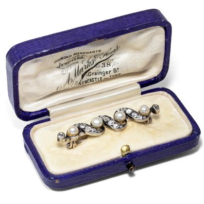 Antike Stabbrosche mit Perlen & Diamanten, um 1895 Antike Stabbrosche mit Perlen & Diamanten, um 1895