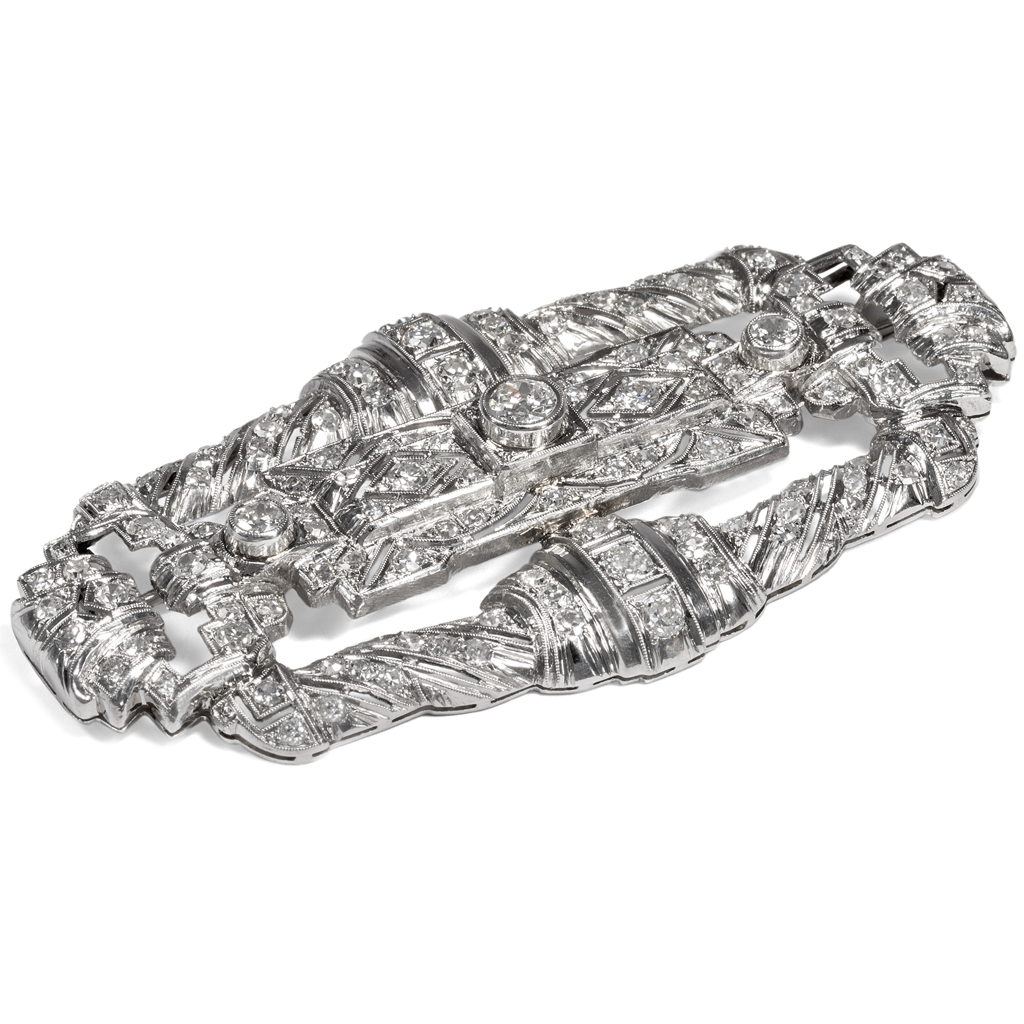 Fantastic Art Deco Brooch With 7.18 ct of Diamonds in Platinum, Around 1930