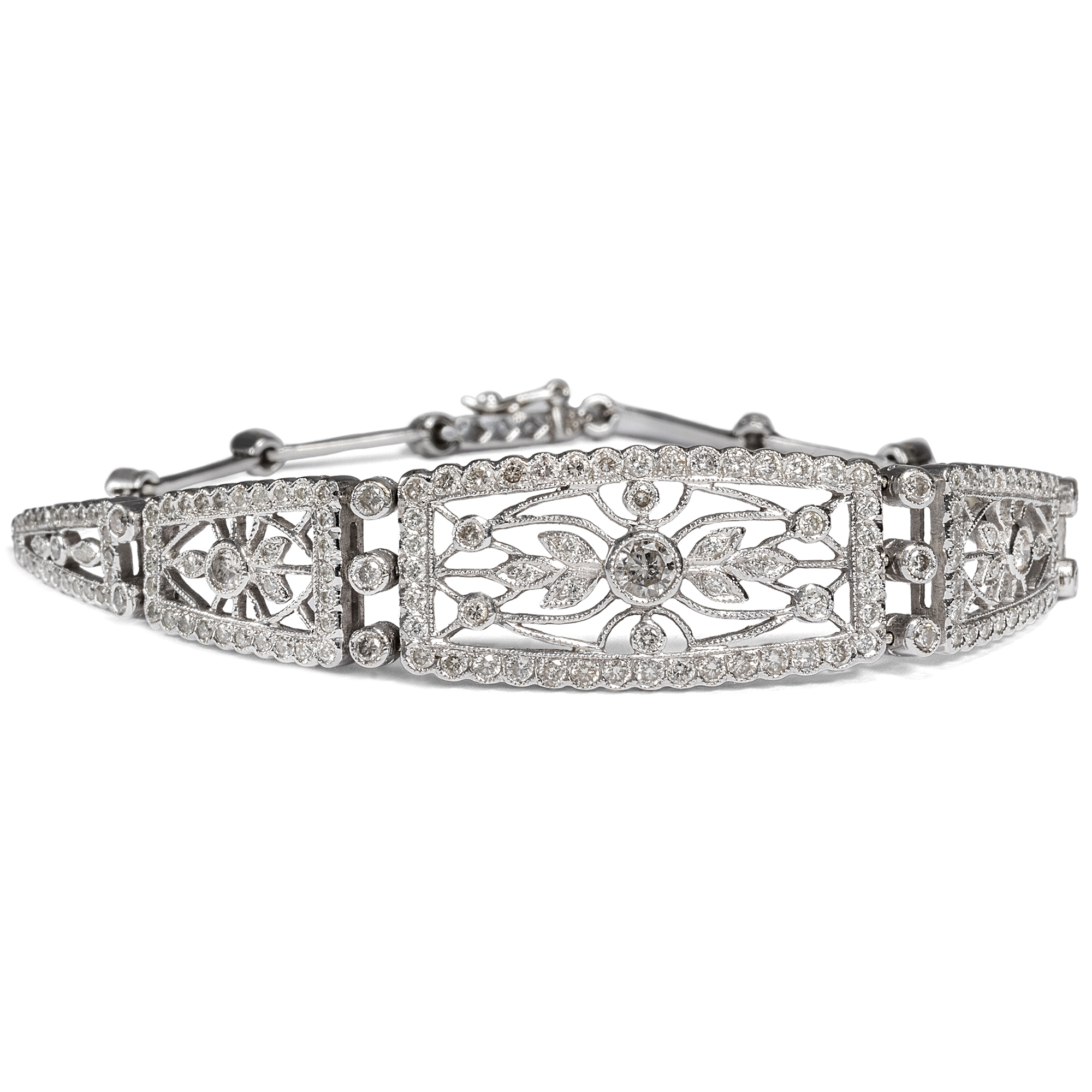 Nostalgic Vintage Bracelet With Diamonds in White Gold, Around 2010