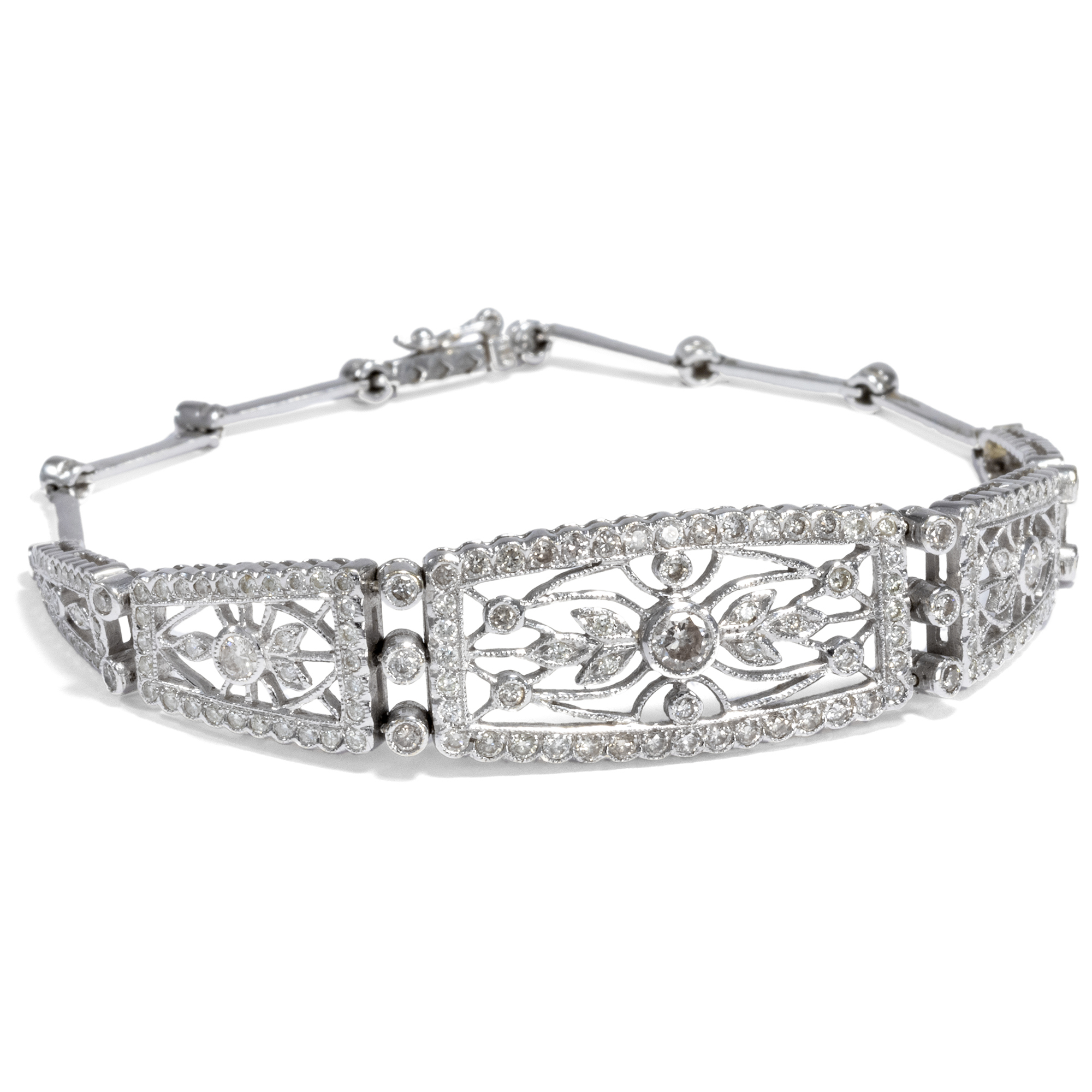 Nostalgic Vintage Bracelet With Diamonds in White Gold, Around 2010