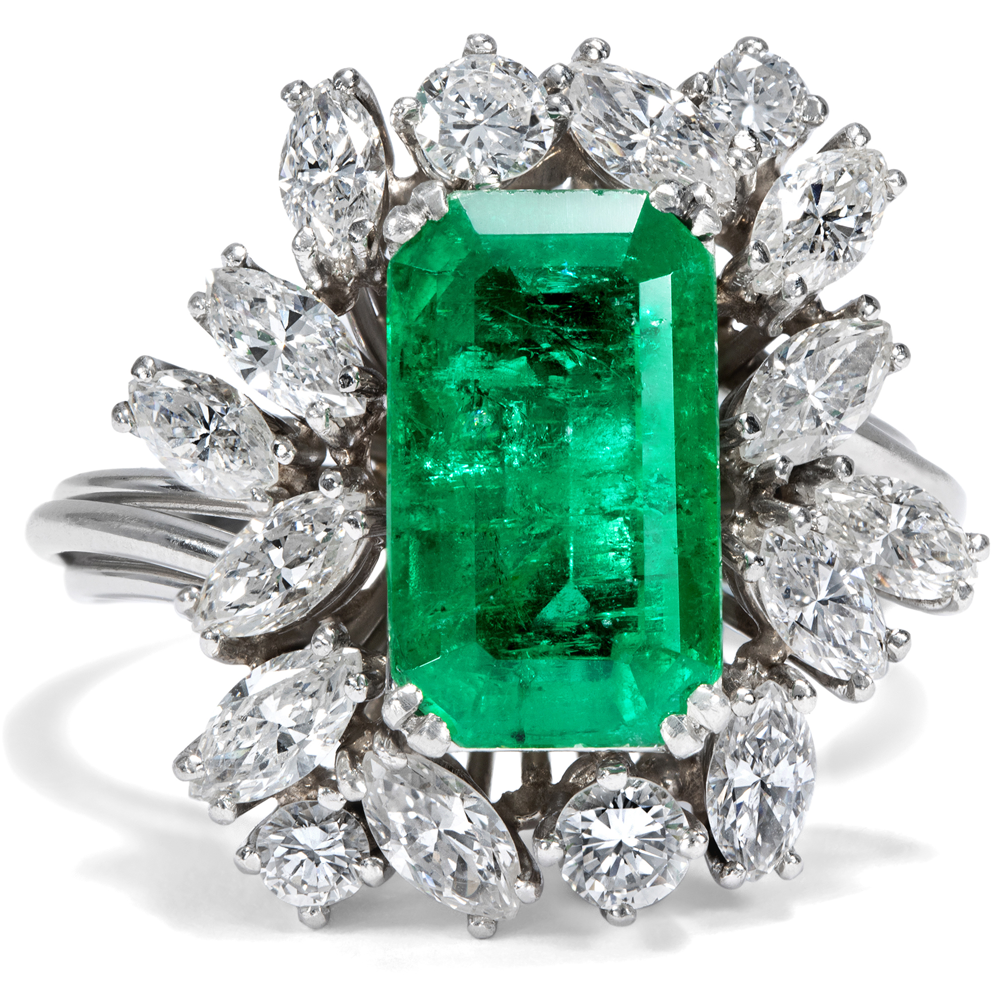 Vintage Entourage Ring with Columbian Emerald & Diamonds, c. 1970