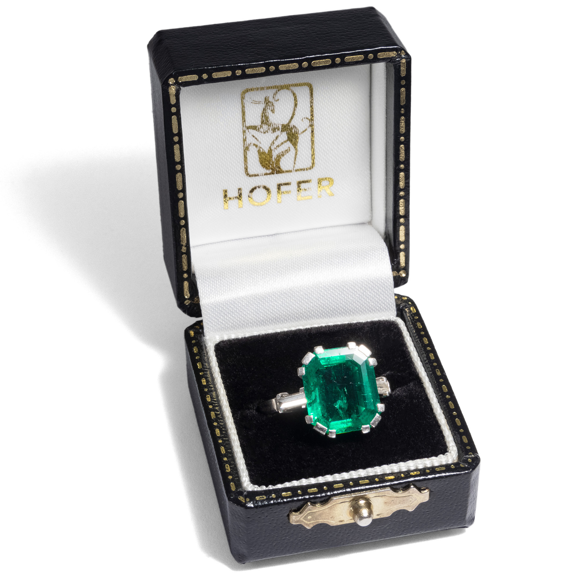 vintage emerald ring in white gold 