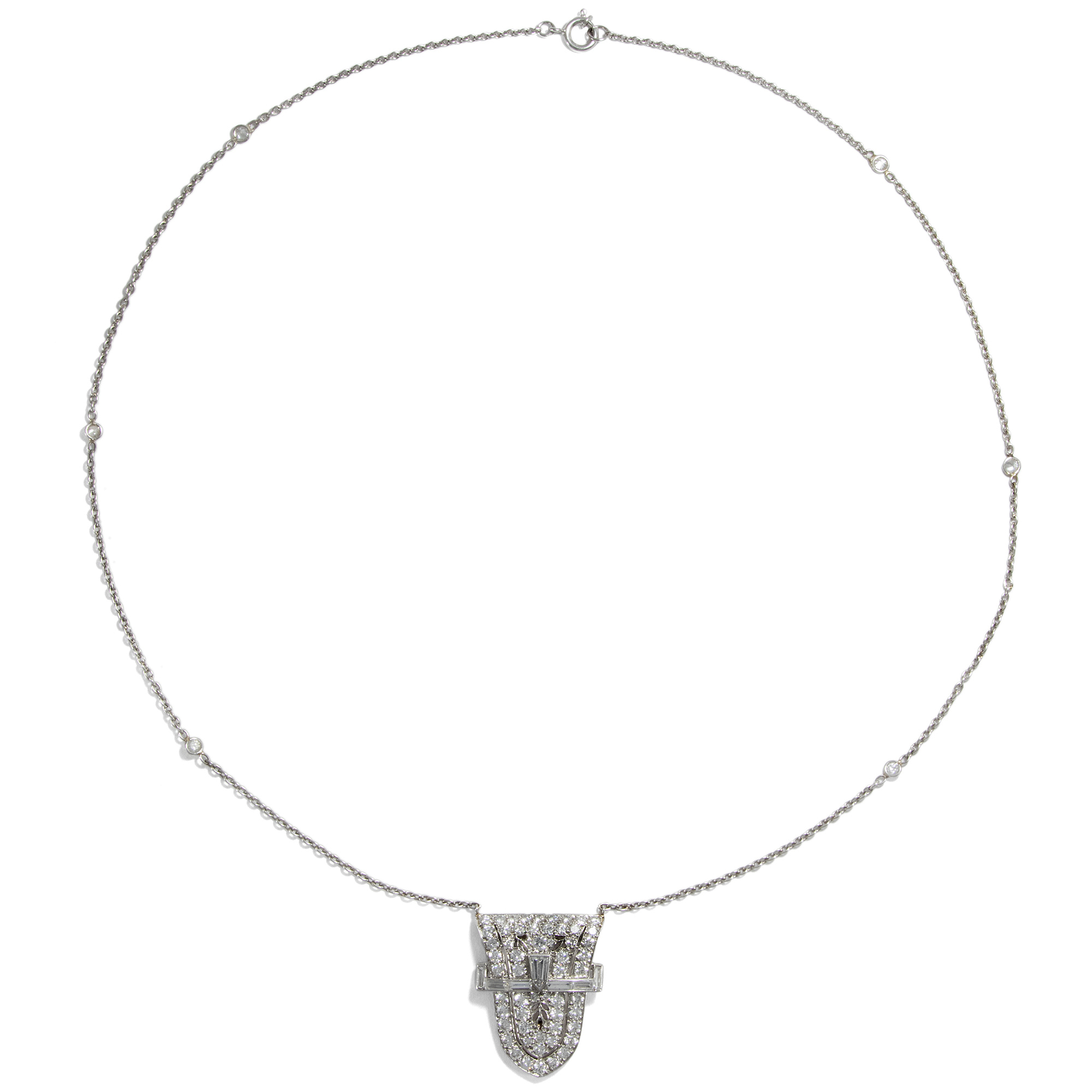 Elegant Art Deco Necklace in Platinum & 2.83 ct of First Class Diamonds, ca. 1930 & Later
