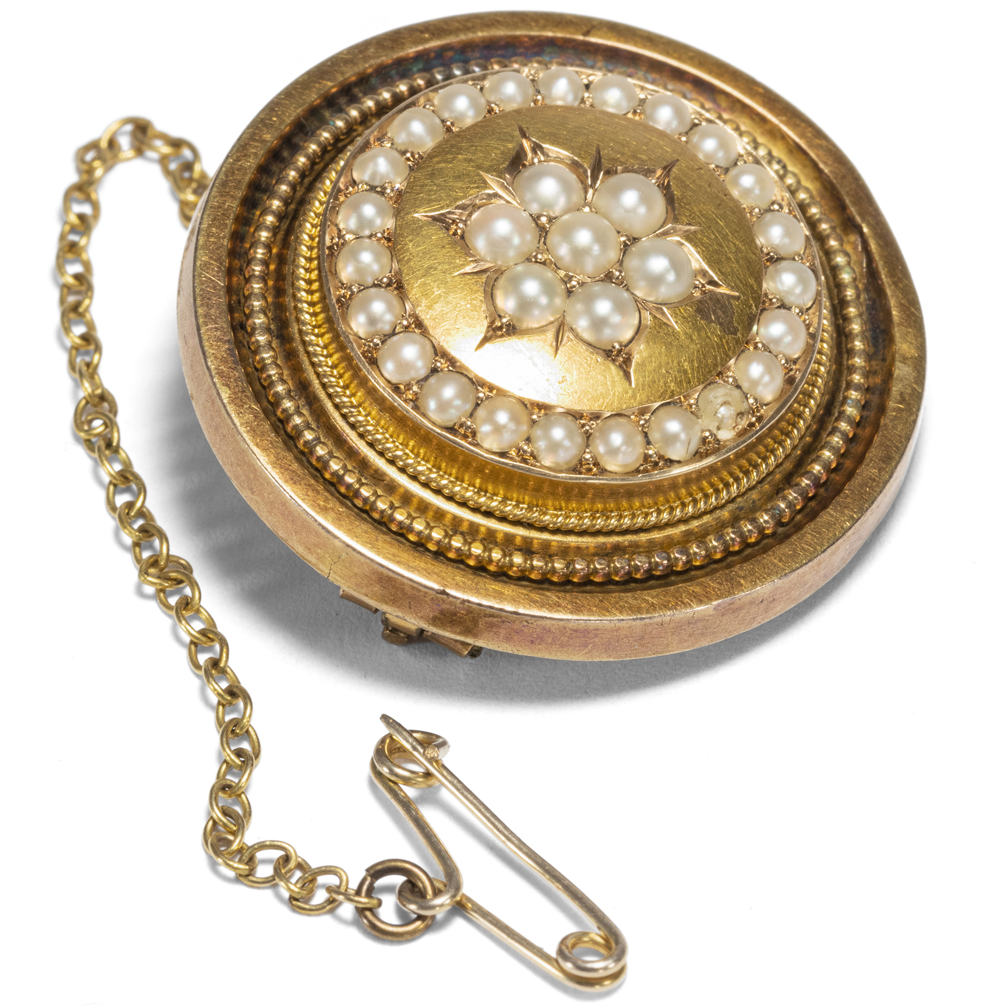 Antike Medaillon-Brosche mit Perlen in Gold, um 1870