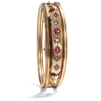 Antique gold bangle with rubies & diamonds, Great Britain ca. 1900 Antique gold bangle with rubies & diamonds, Great Britain ca. 1900