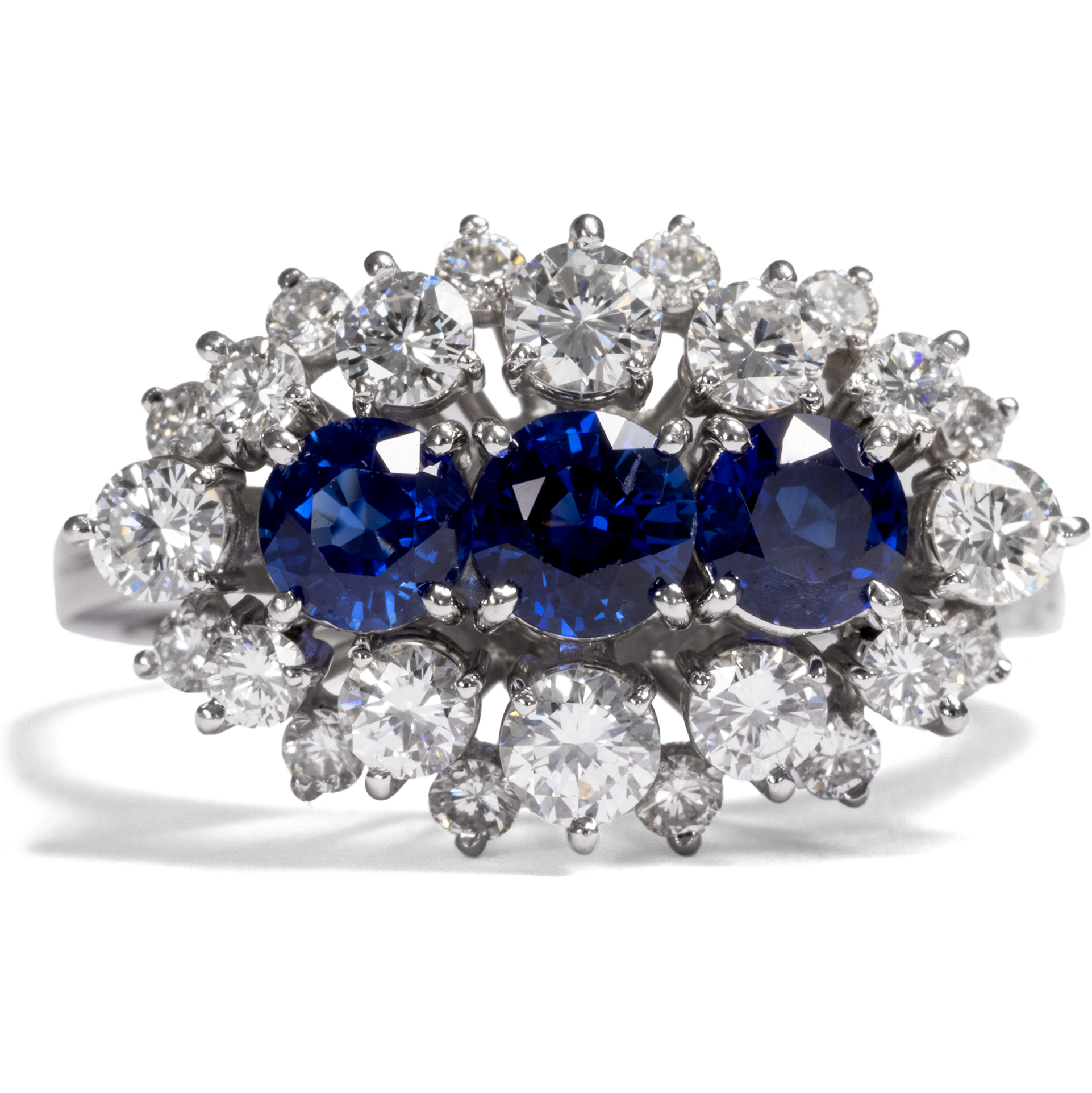 Elegant Vintage Sapphire & Diamond Ring Made of White Gold, Germany ca. 1970