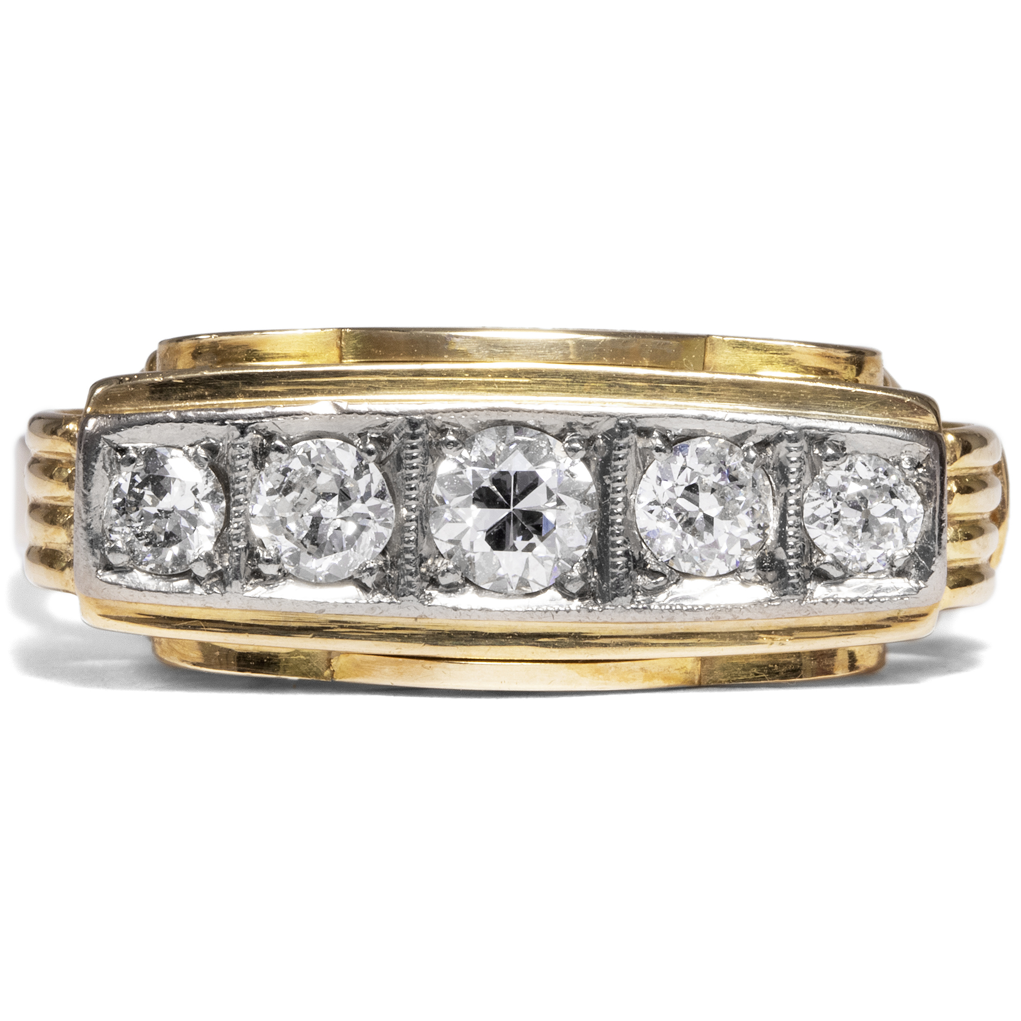 Elegant Ring With Five Old European Cut Diamonds in Gold & Platinum, around 1940