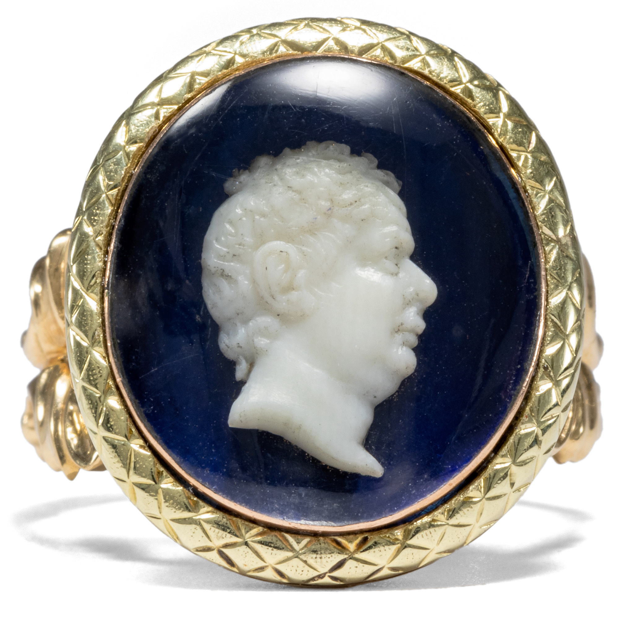 Antique ring with miniature portrait of William IV of Great Britain, around 1835