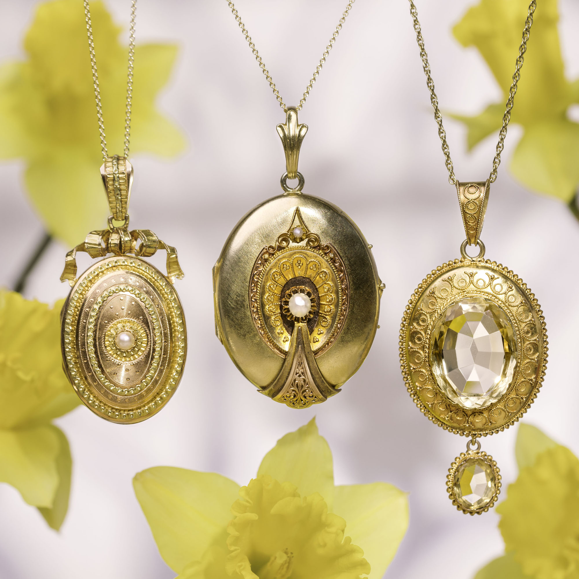 Großer viktorianischer Anhänger mit Citrinen in Gold, um 1870 Großer viktorianischer Anhänger mit Citrinen in Gold, um 1870