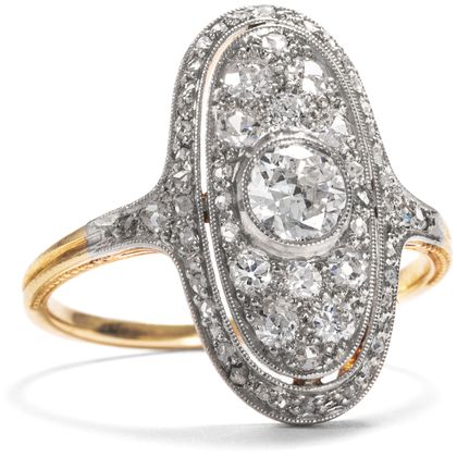 Zeitloser Ring mit Diamanten in Gold & Platin, um 1920 Zeitloser Ring mit Diamanten in Gold & Platin, um 1920