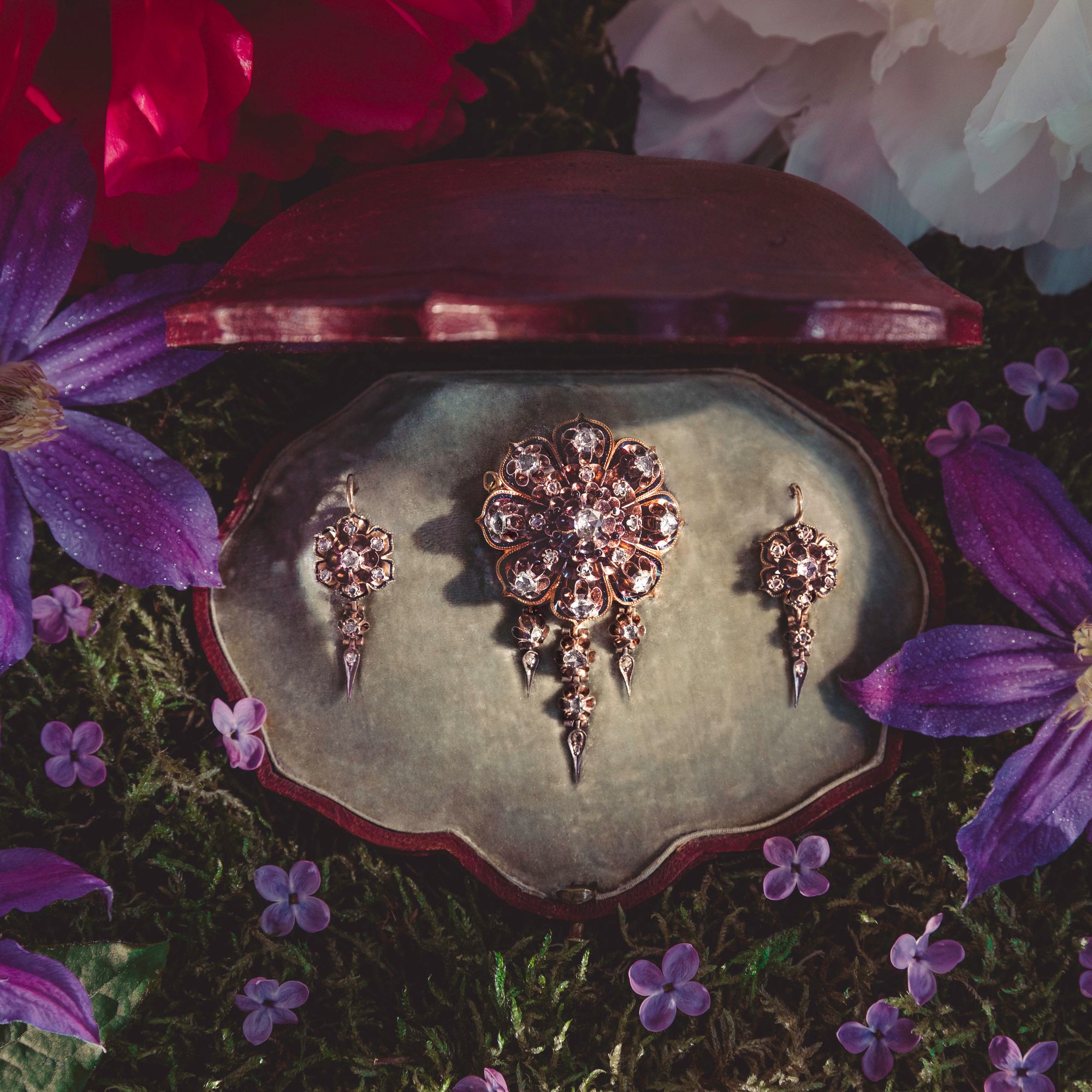 Antique Demi-Parure with Diamond Roses in Enameled Gold, Austria-Hungary ca. 1870