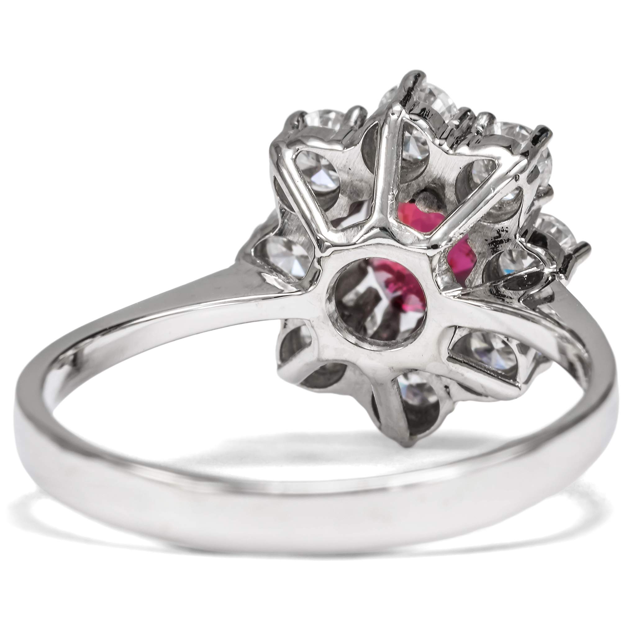 Classic Entourage Ring with Natural Ruby & Diamonds, Vienna, c. 1980 Classic Entourage Ring with Natural Ruby & Diamonds, Vienna, c. 1980