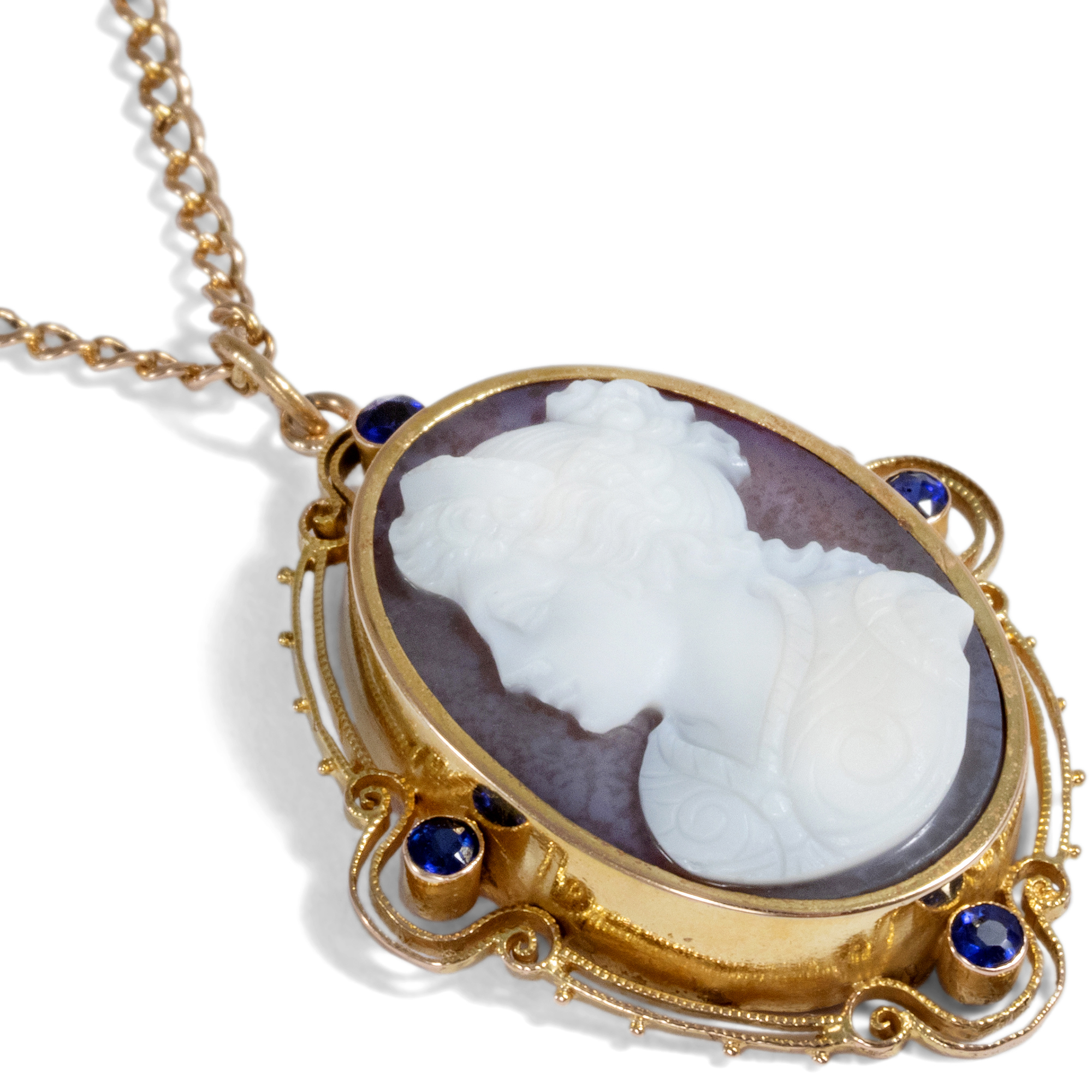 Antique Pendant With Agate Cameo of Hera in Gold Setting on Chain, ca. 1885