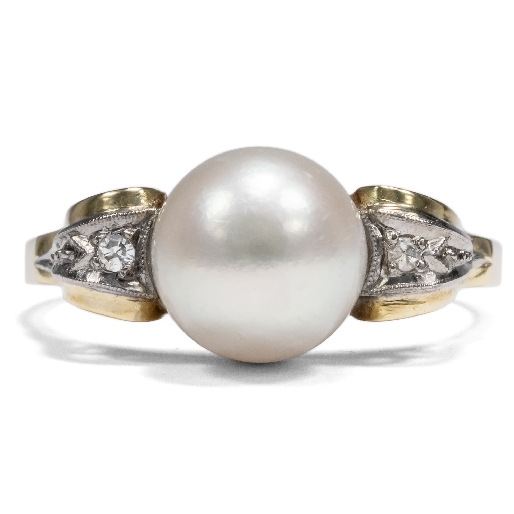 Retro Gold Ring With Cultured Pearl & Diamonds, ca. 1940