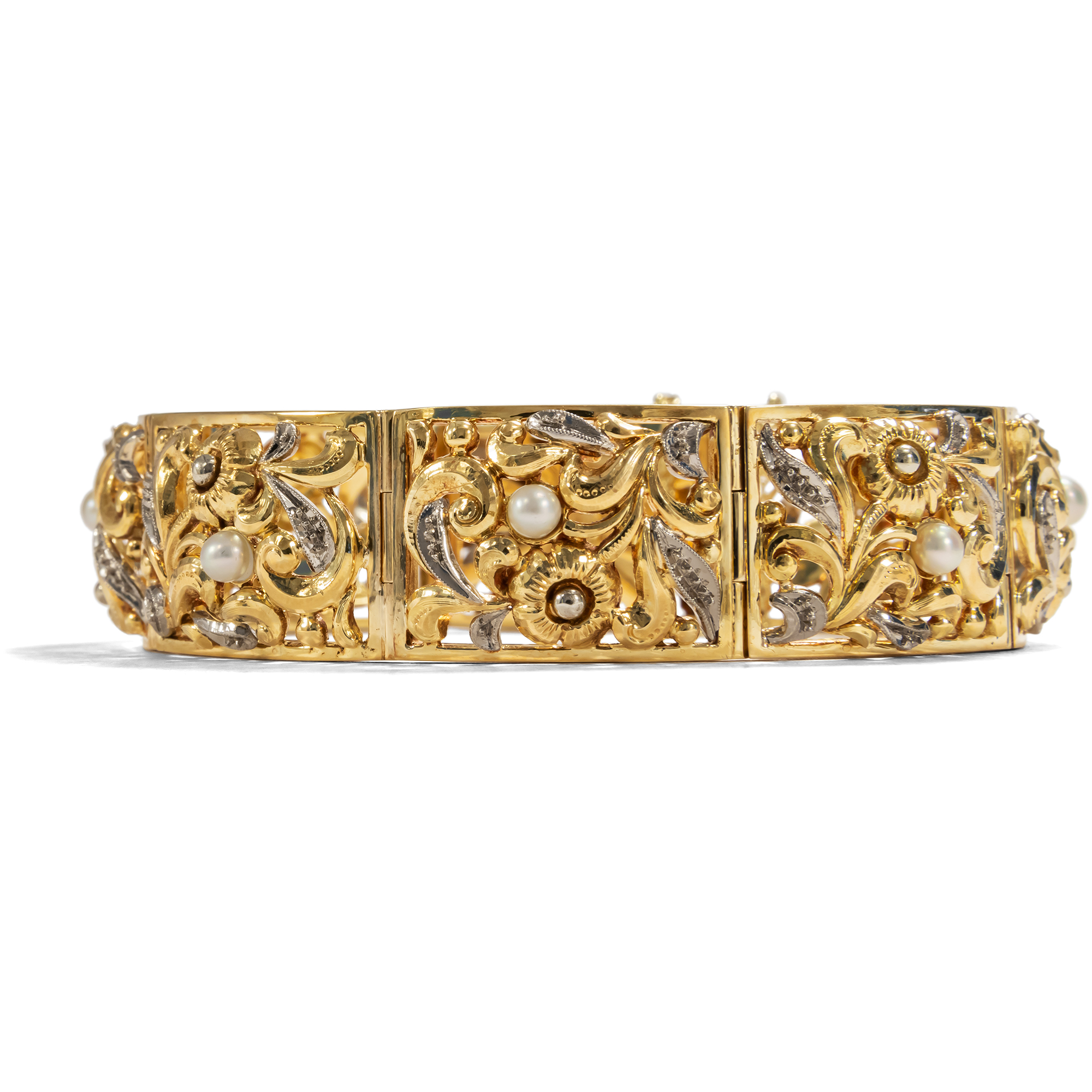 Hochwertiges „Gemüse“-Armband mit Perlen in Gold, um 1950 Hochwertiges „Gemüse“-Armband mit Perlen in Gold, um 1950