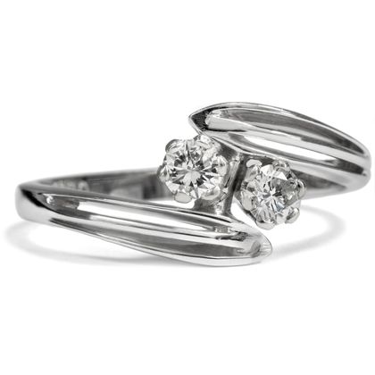 Italienischer vintage Ring mit Brillanten in Weißgold, um 1970 Italienischer vintage Ring mit Brillanten in Weißgold, um 1970