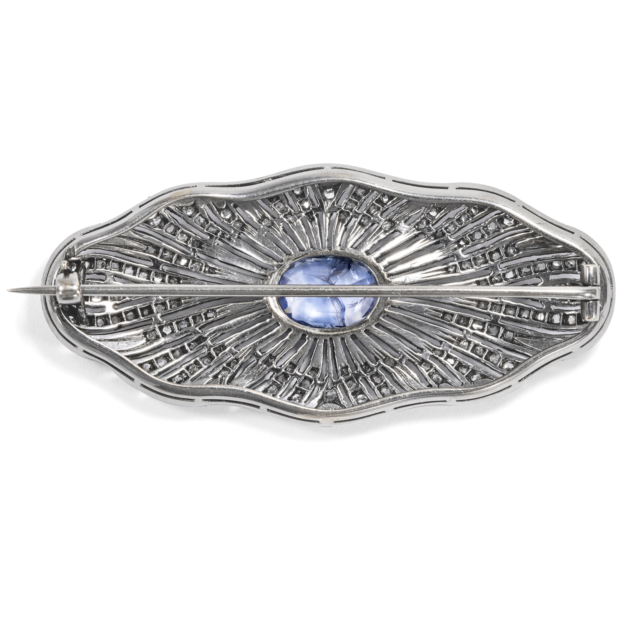Elegant Brooch of Art Deco With Sapphire & Diamond Roses, c. 1930 Elegant Brooch of Art Deco With Sapphire & Diamond Roses, c. 1930