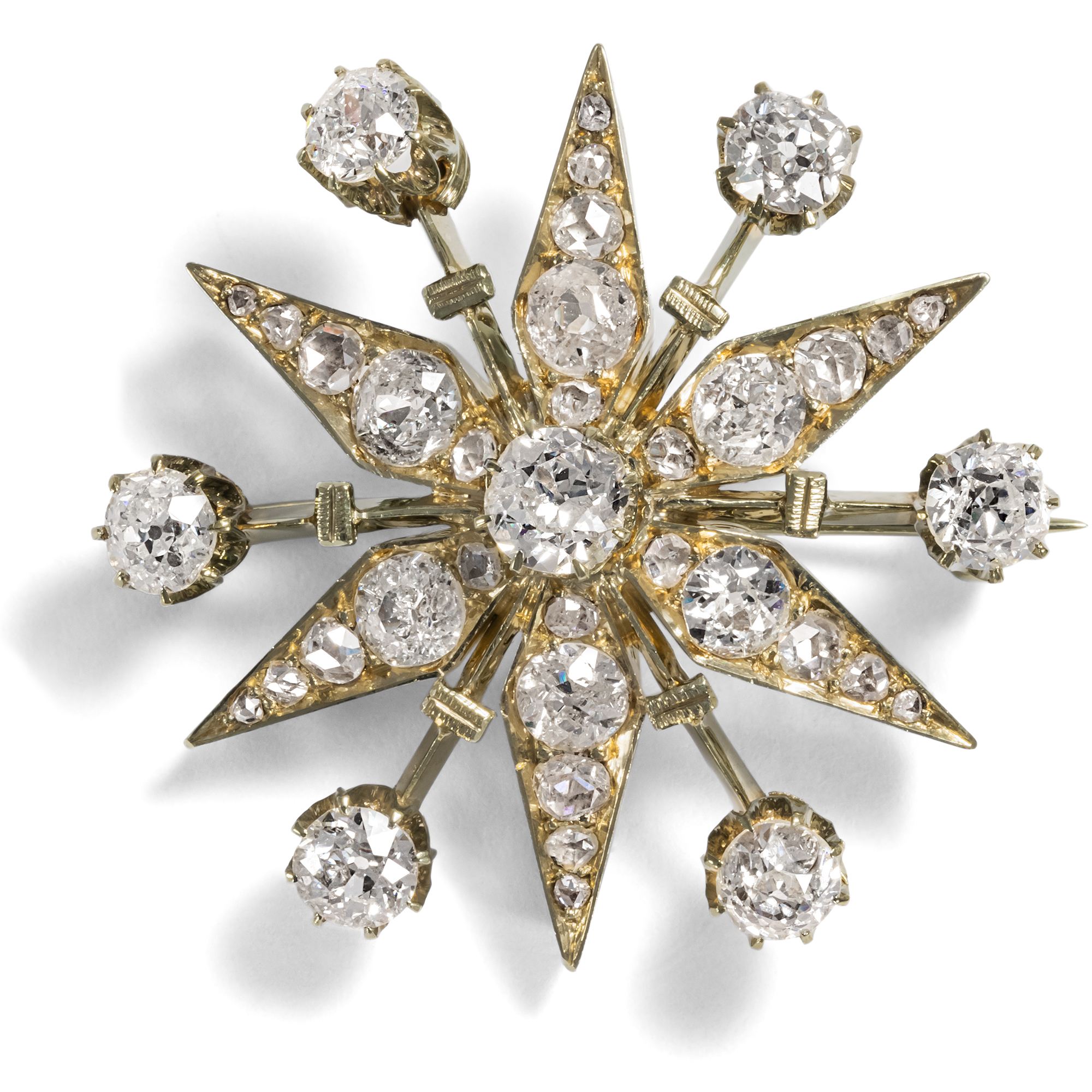 Antique Star Brooch with 3,59 Ct Diamonds in Gold, circa 1880