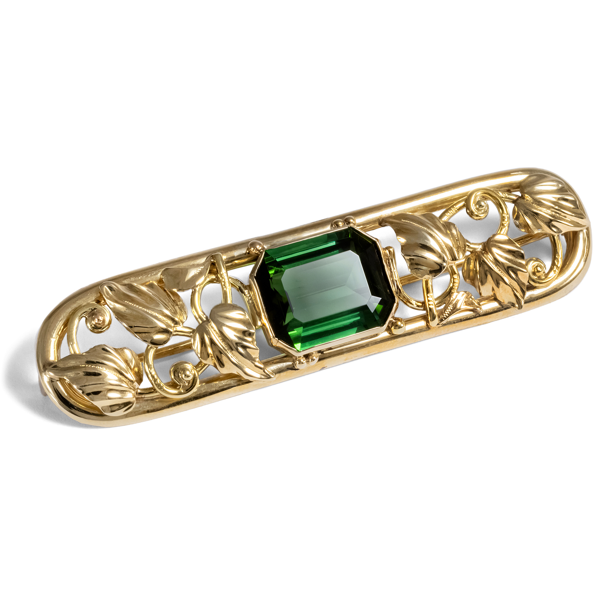 Elegant "Vegetable Brooch" With Tourmaline in Yellow Gold, 1930s