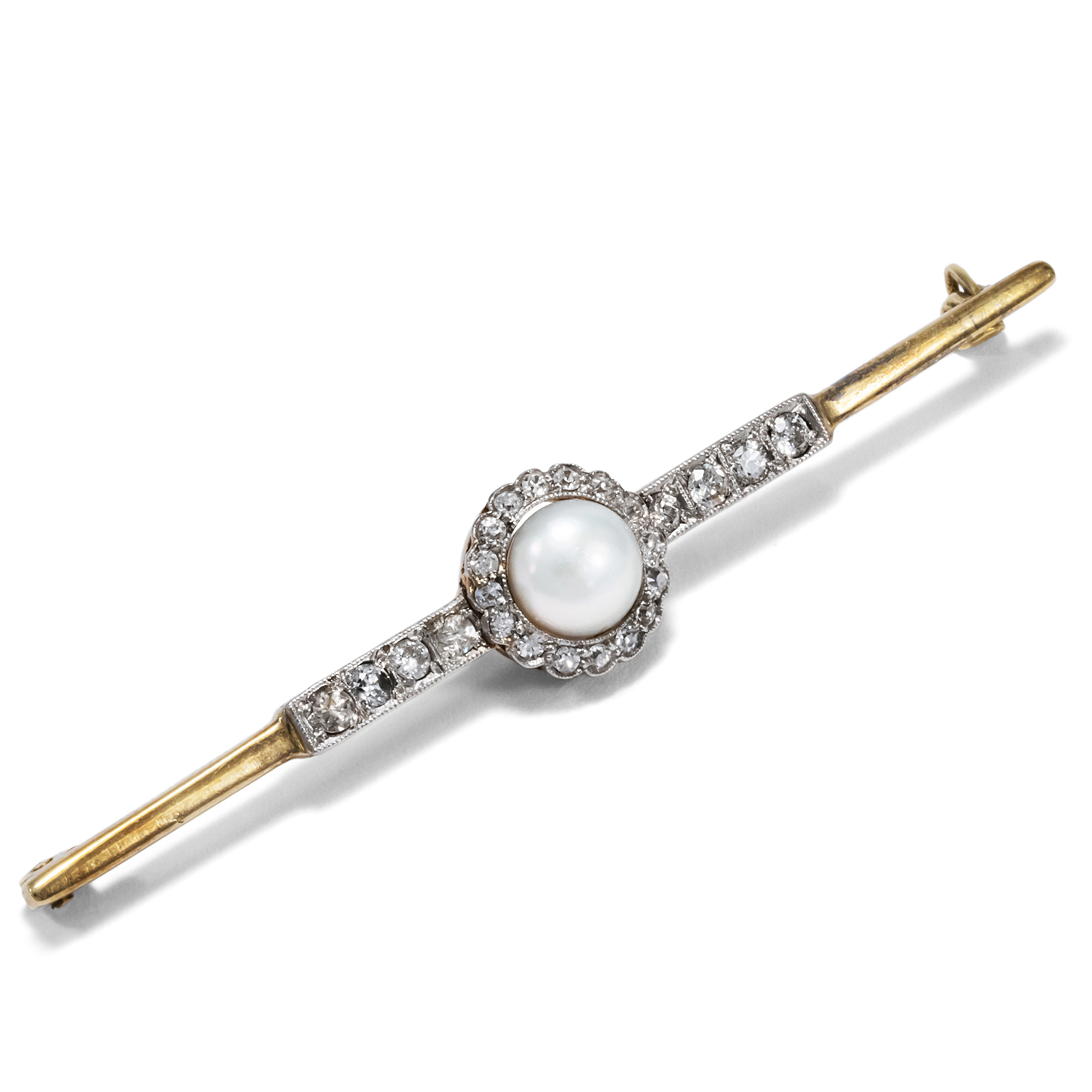 Elegante Stabbrosche mit Naturperle & Diamanten in Gold & Platin, um 1925