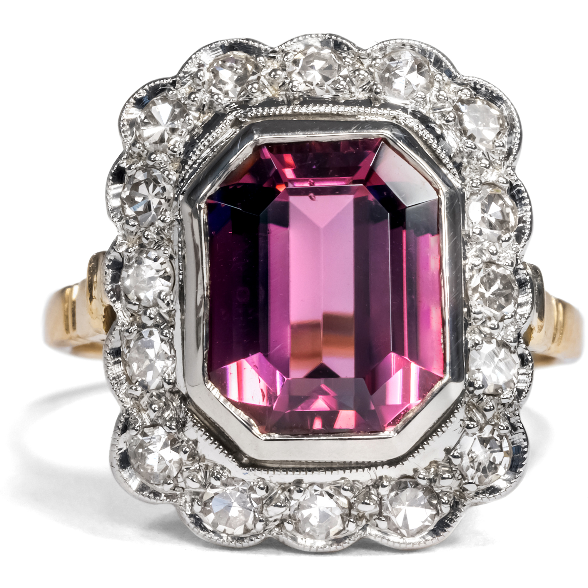 Pretty in Pink • Zeitloser Entourage-Ring mit rosa Turmalin & Diamanten in  Gold und Platin, Deutschland um 1935 • Hofer Antikschmuck