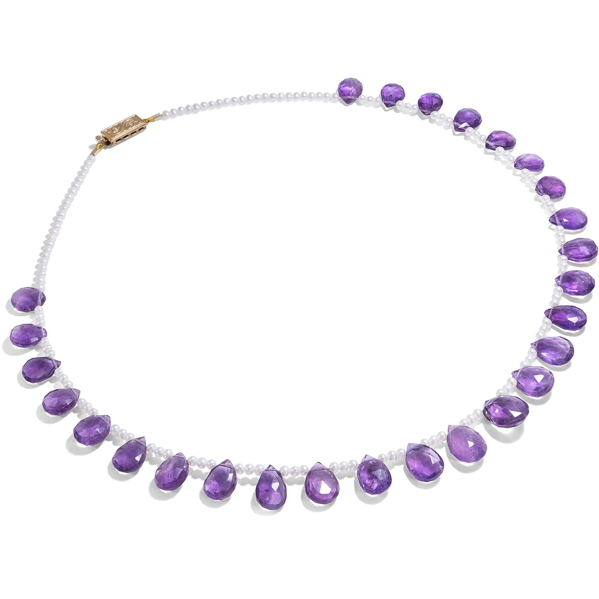 Zartes Collier aus Amethysten & Zuchtperlen, Berlin 2023