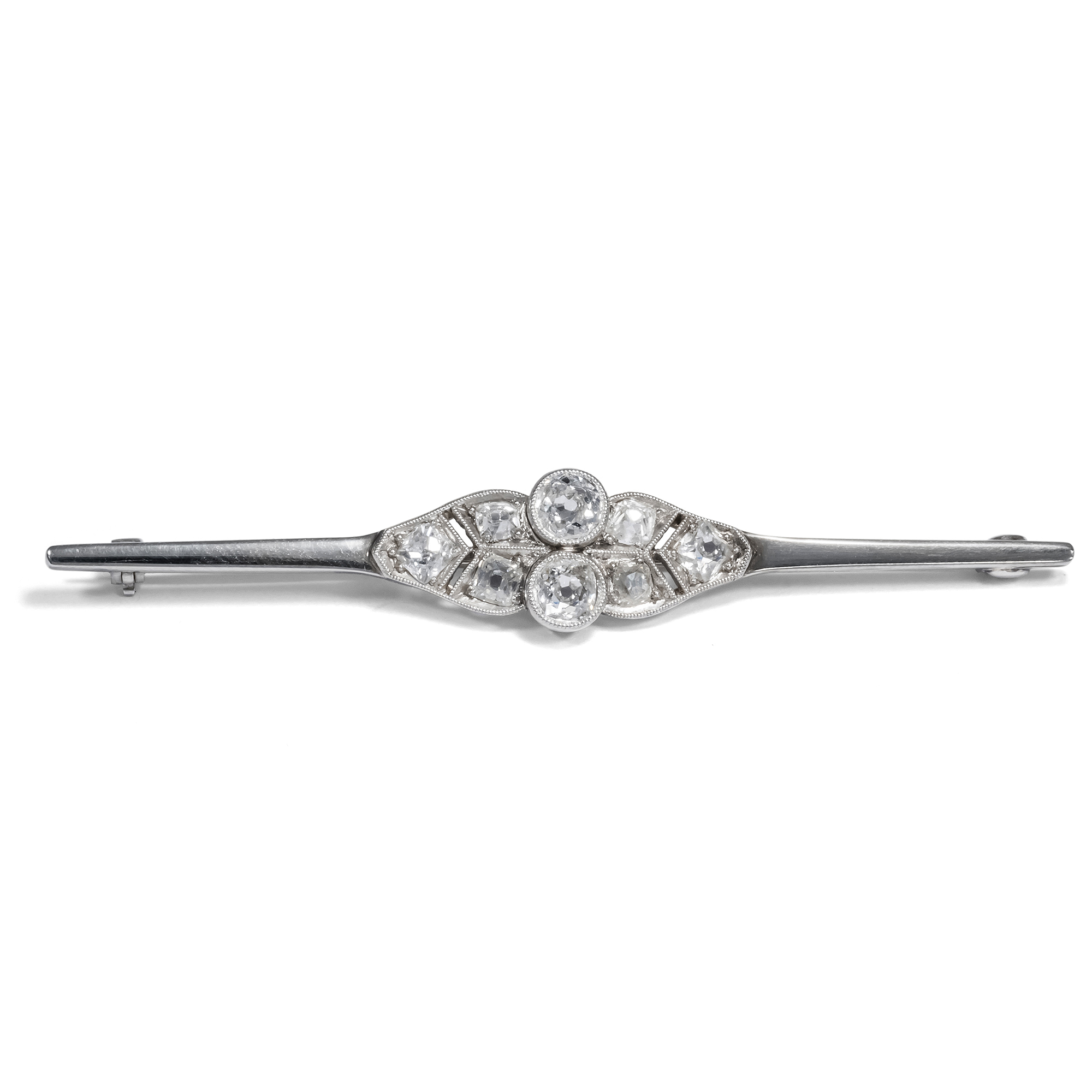 Elegant Art Deco Bar Brooch with Historic Diamonds, ca. 1930