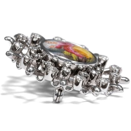 Rokokokotte • Fine Vintage Brooch With Antique Porcelain