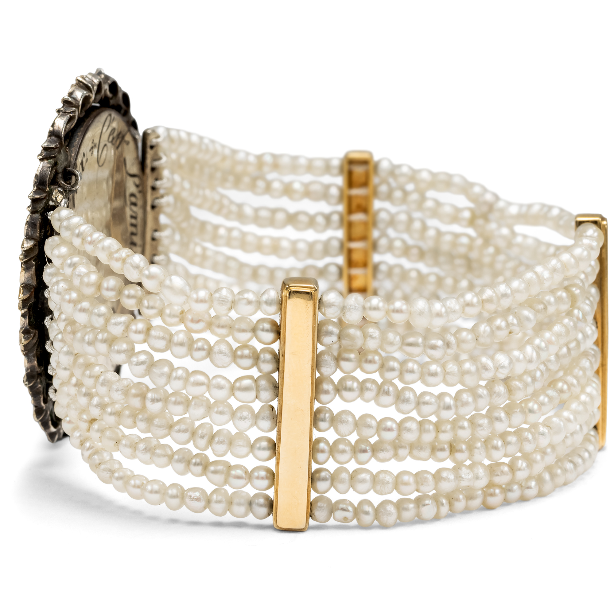 Prachtvolles Armband aus Naturperlen mit einer Portraitminiatur des Rokoko, um 1765 & später Prachtvolles Armband aus Naturperlen mit einer Portraitminiatur des Rokoko, um 1765 & später