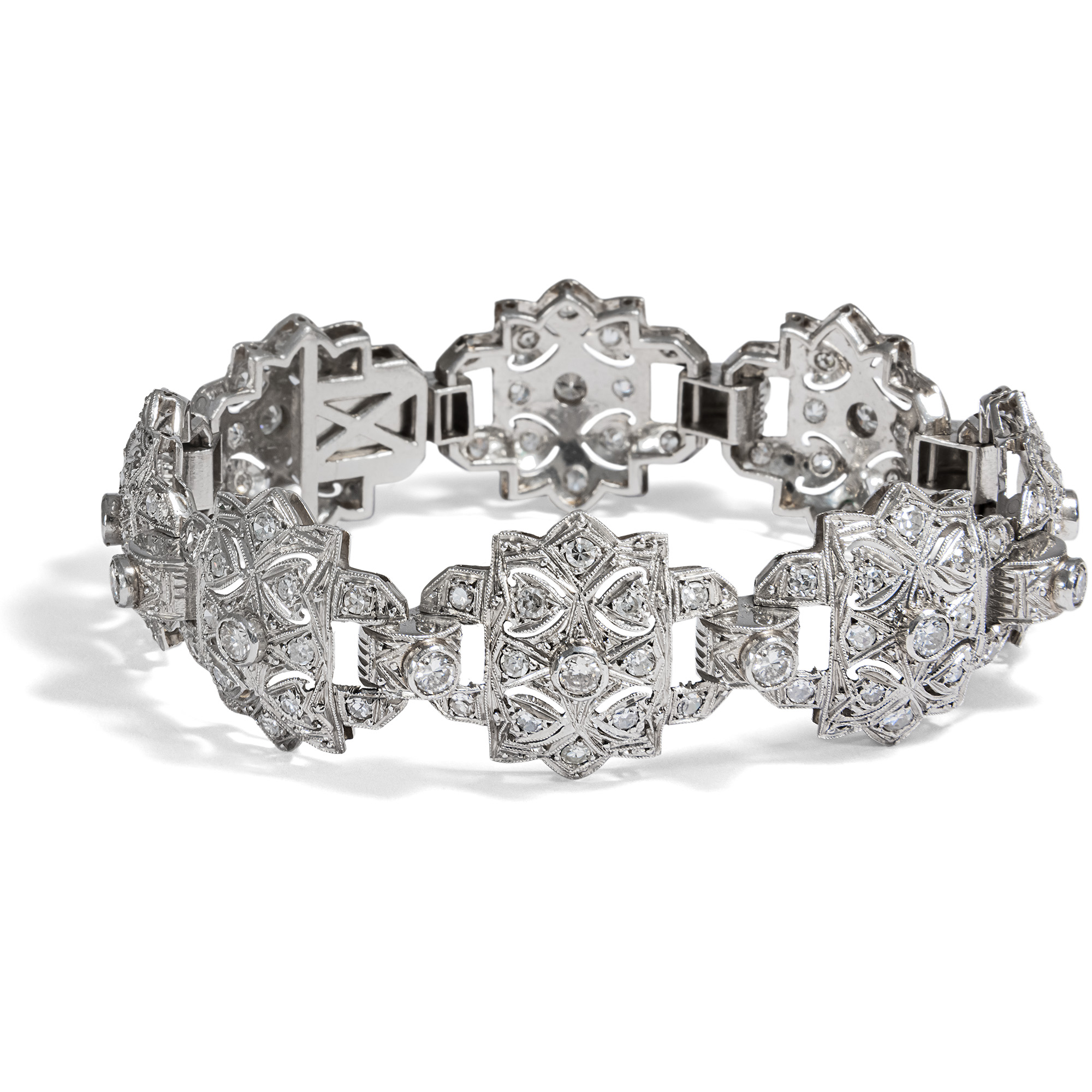 Precious Art Deco Diamond Bracelet Made of Platinum, ca. 1930