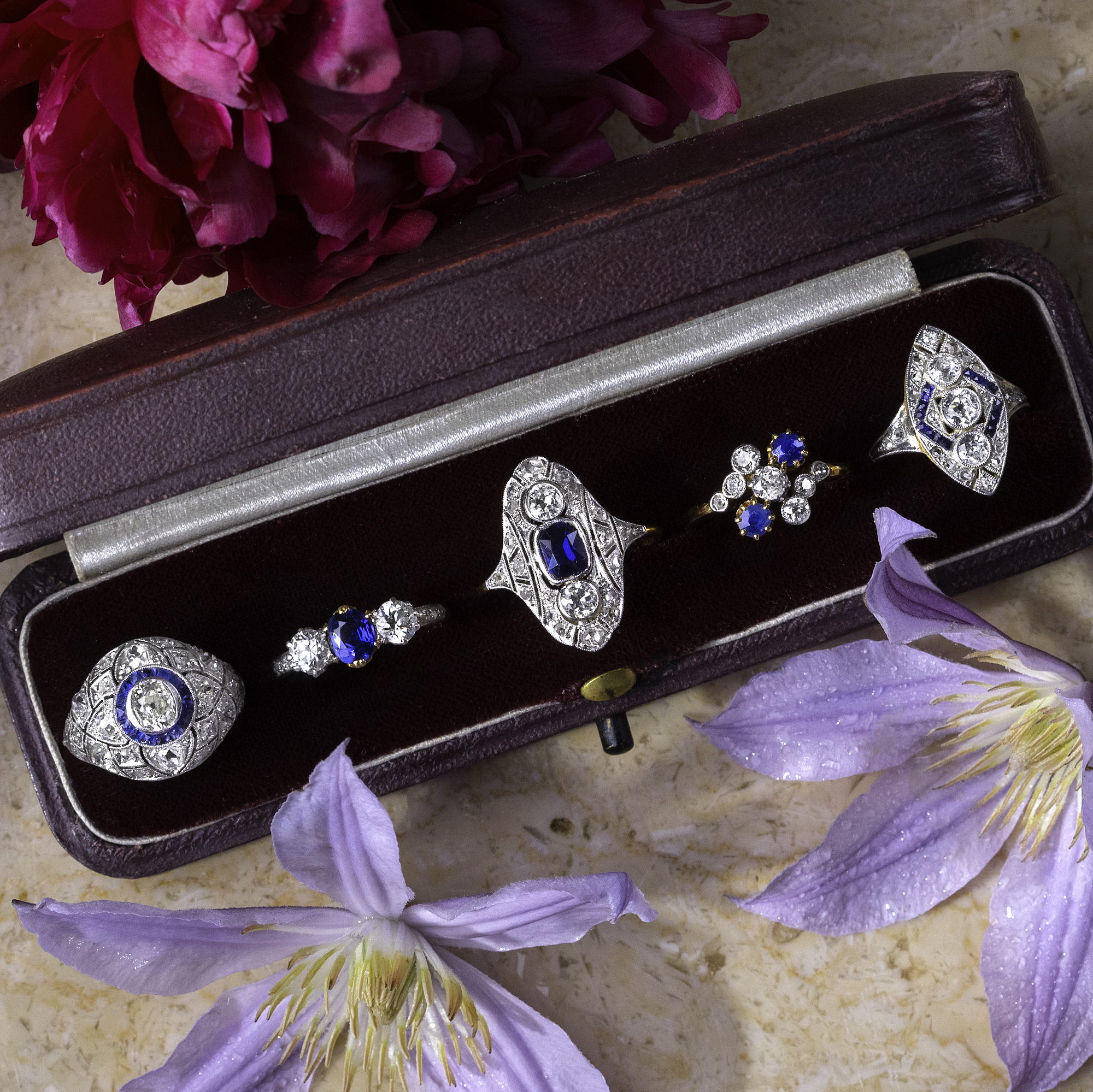 Elegant Art Deco Ring with Diamonds & Sapphires, circa 1925