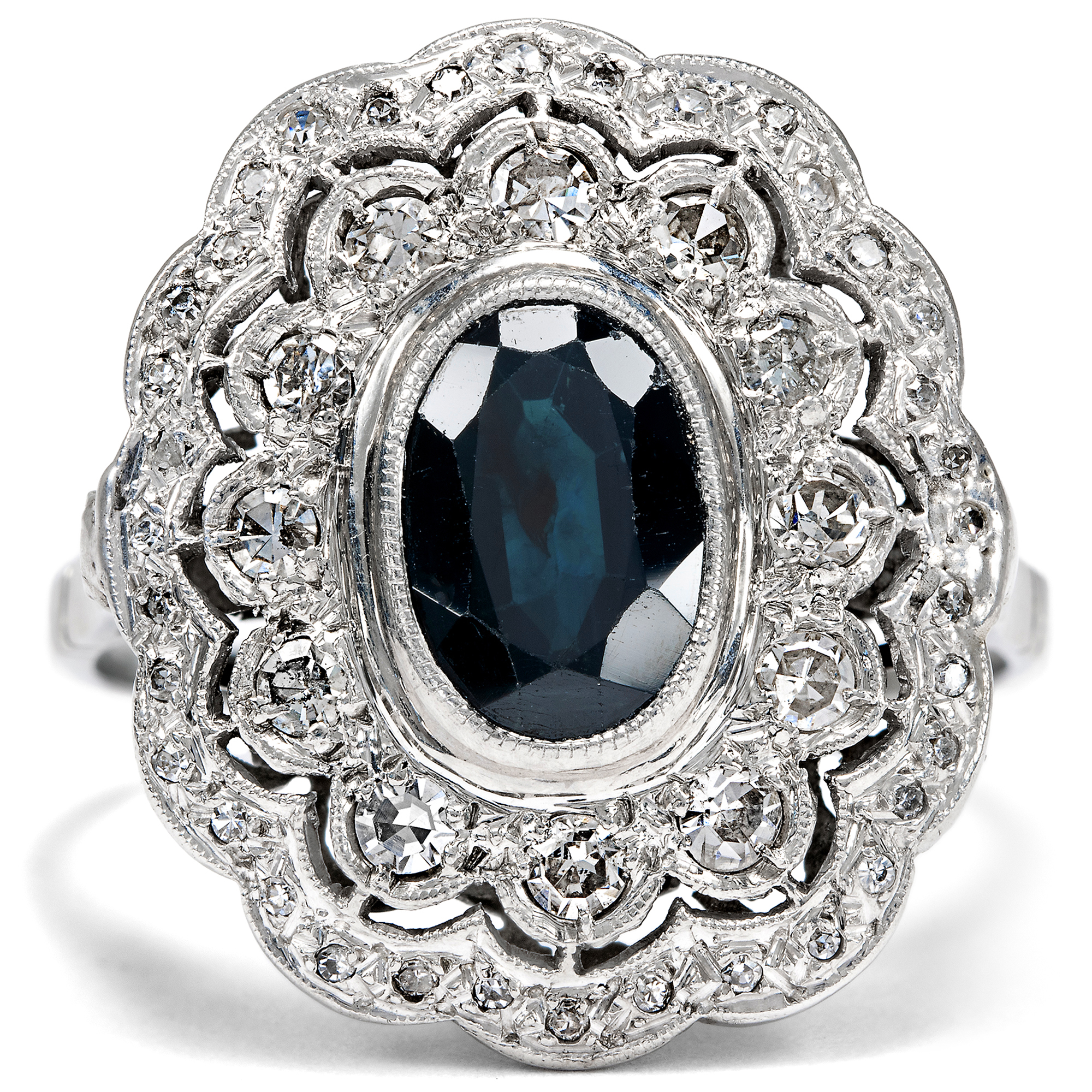 Eleganter antiker Platinring mit Saphir & Diamanten, um 1910